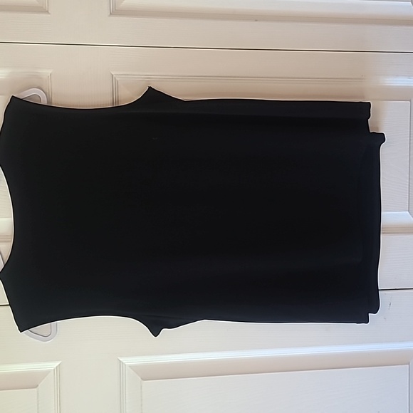 JM Collection sleeveless top - Picture 2 of 4